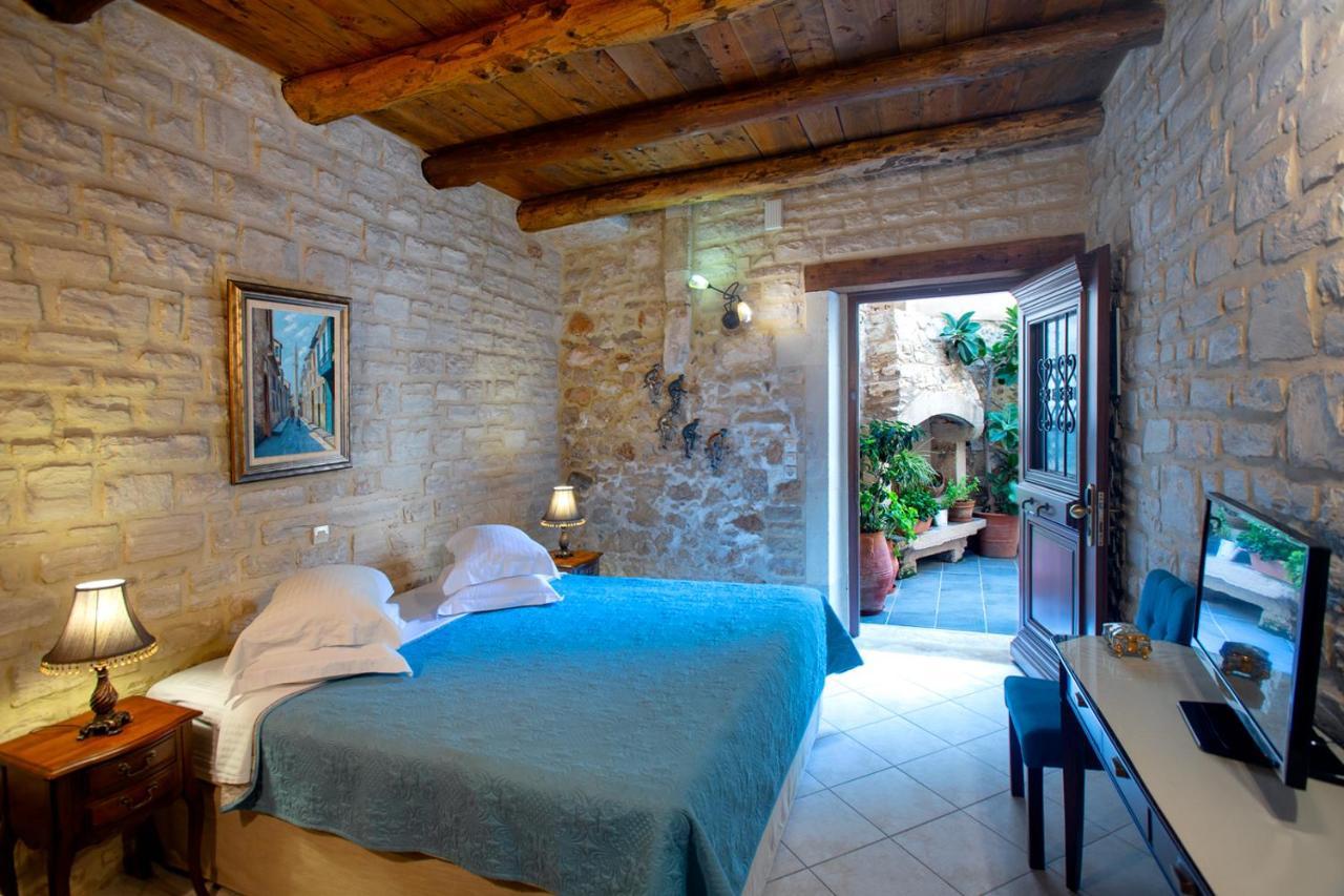 Casa Moazzo Suites And Apartments Rethimnon Buitenkant foto